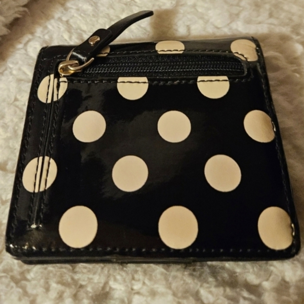 💕 Kate Spade New York Mini Black and Cream Polka Dot Wallet - Picture 4 of 5
